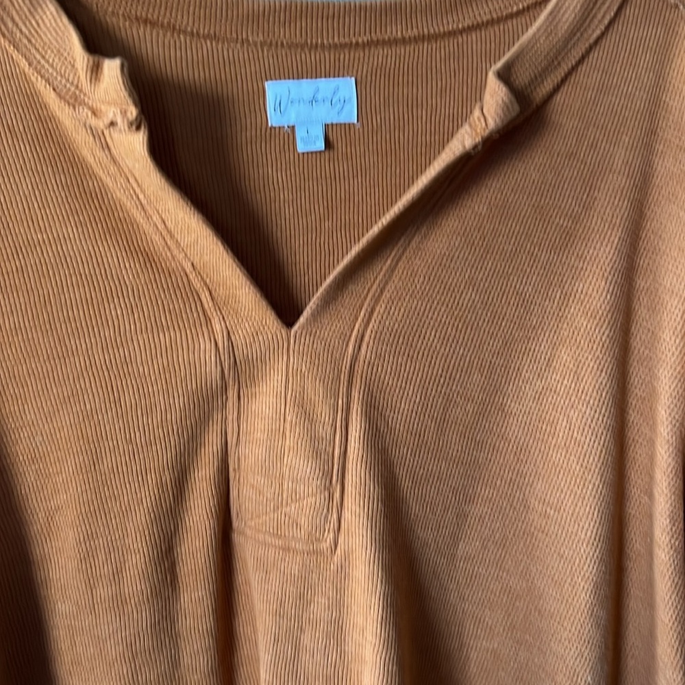 Wonderly long sleeve top - Picture 3 of 8
